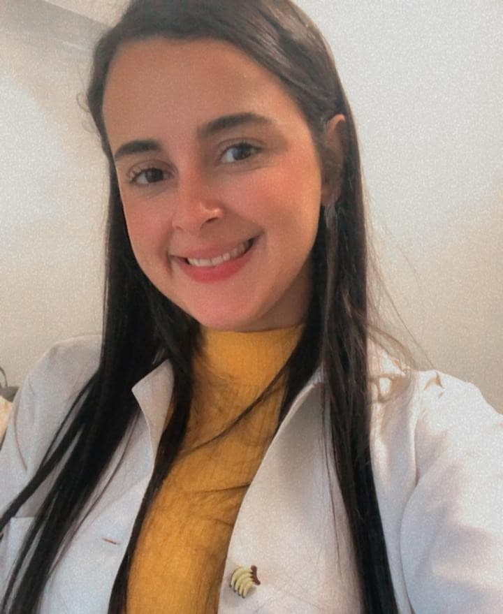 Rafaelen Moreira em atendimento